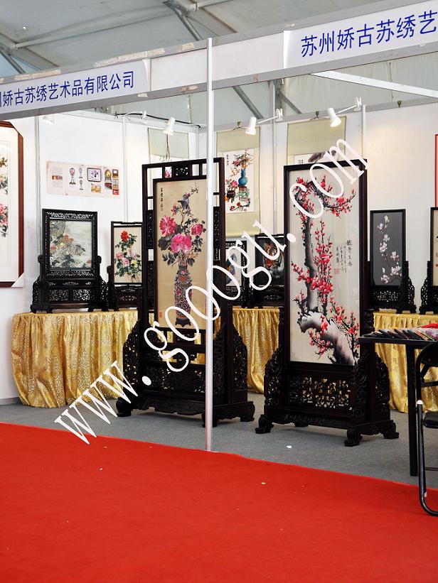 精品蘇繡、現(xiàn)場展出！
